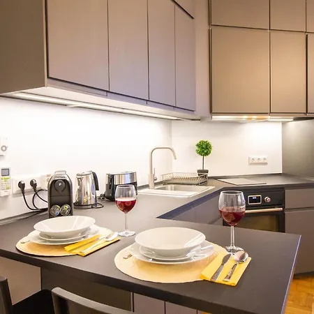 Apartamento A Noble Retreat *